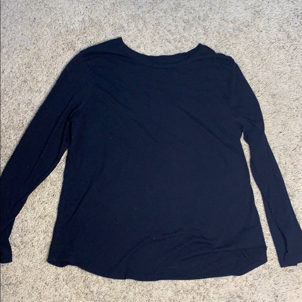 Long sleeve black shirt